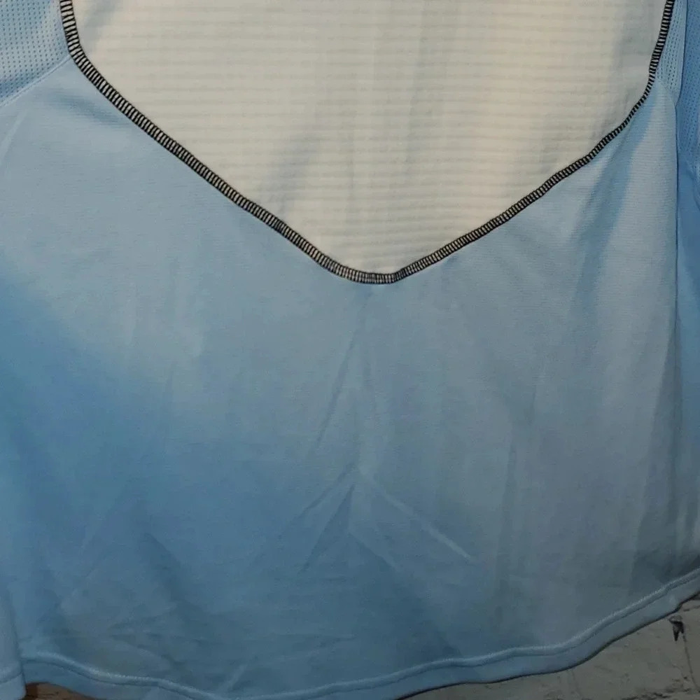 Nike Tennis RF Federer 2005 Sphere React Light Blue Shirt Size XL - Picture 9 of 9